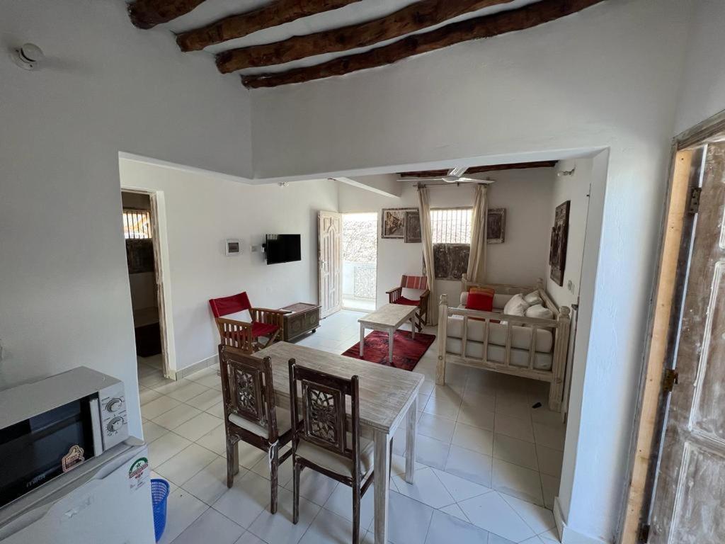 Beytsalaam Apartments Ламу Екстериор снимка
